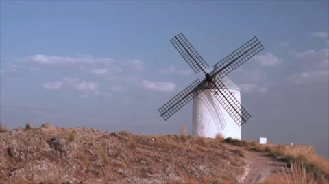 Consuegra windmill, Spain Video stock 33808553