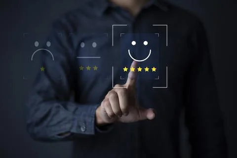 Consumers are evaluating their satisfaction with the service. Consumers wri.. Stock Photos