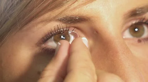 Contact lense removal Stock Footage 20616185