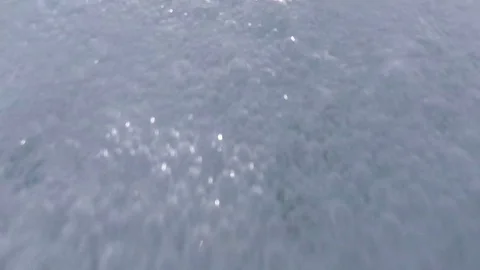 Contact of sea wave with action camera in slow motion. Vidéo 71502957