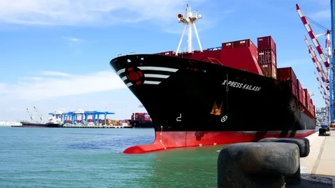 Container cargo ship in the port time-lapse 4k intro video for business Stock-Footage 90963019