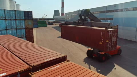 Container Handler Working in Terminal Video stock 147230048