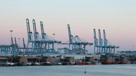 Container harbor of Algeciras 库存影片 22542910