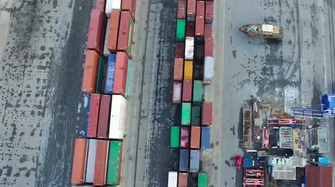 Container in the Port Stockbeeldmateriaal 59733596