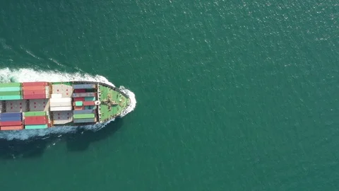 Container ship in export and import business and logistics. Vídeos de archivo 99251545