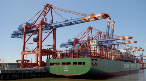 Container Ship Stockbeeldmateriaal 58517656