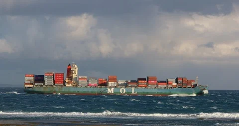 Container Ship MOL Guardian departing Port Philip Bay in Victoria. Stock Footage 99071296