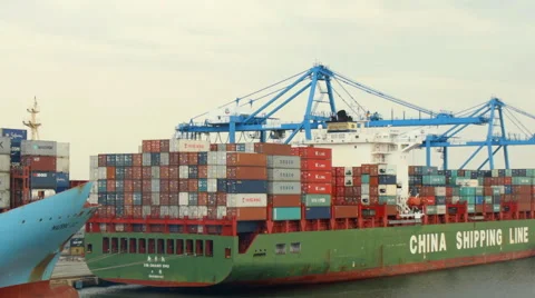 Container Ship in port Stock Footage 47781527