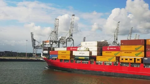 Container ship in Rotterdam Stock Footage 70014282