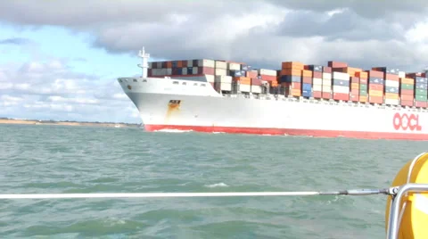Container ship from yacht 01 Stockbeeldmateriaal 957575