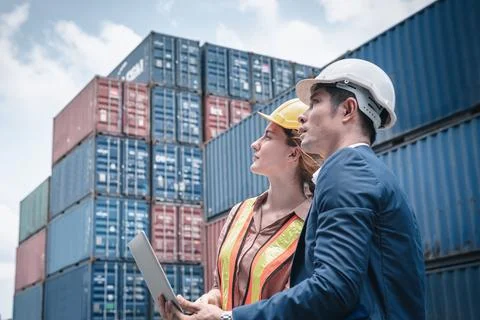 Container Shipping Logistics Engineering of Import/Export Transportation Indu Stock Photos