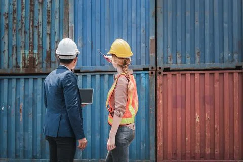 Container Shipping Logistics Engineering of Import/Export Transportation Indu Stock Photos