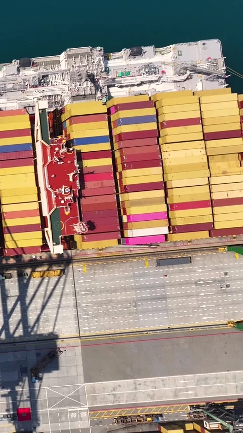 Container terminal operation with shipping containers and cargo ships Video stock 341837425