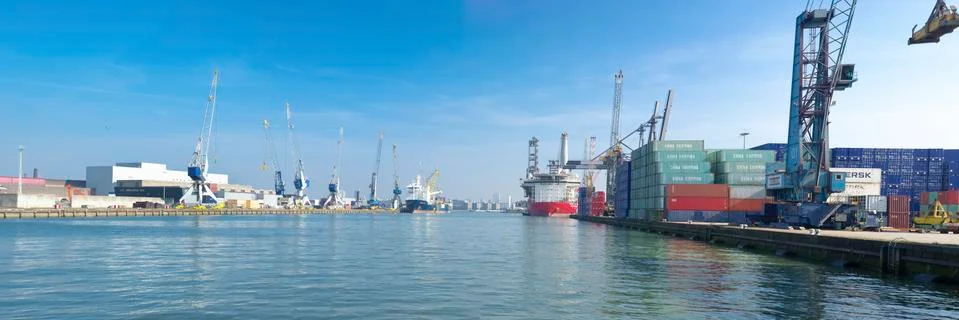 Container terminal Stock Photos