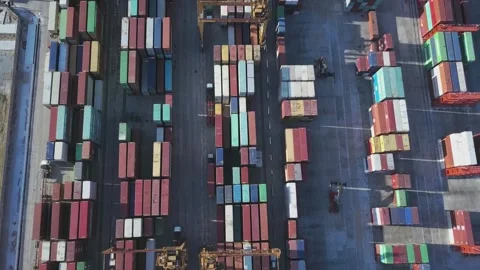 A container terminal port 库存影片 156844444
