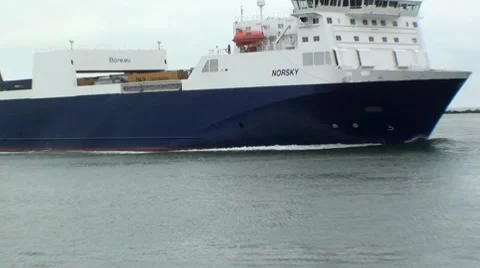 Containership-port-close-0141 库存影片 8690807