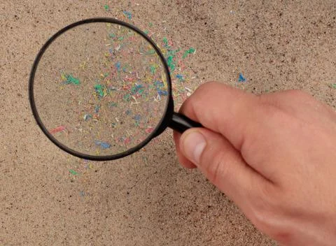 Contamination of the environment with micro plastic, a close-up of micro plas Foto stock