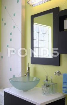 Contemporary Bathroom With Green Walls