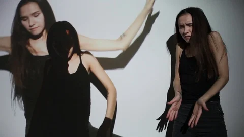 Contemporary dance Stock-Footage 100054835