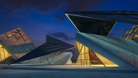 Contemporary triangle shape design modern Architecture building exterior Ilustração Stock
