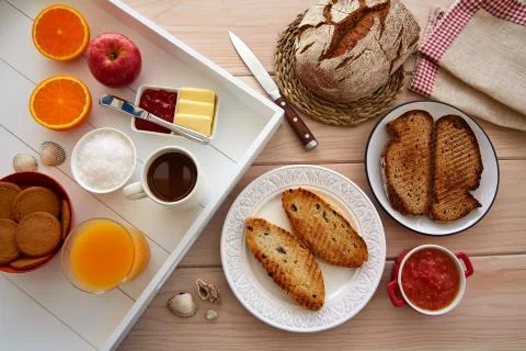 Continental buffet breakfast with coffee Foto stock