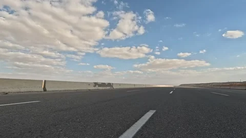 Continuous Driving Across Cairo Ain Sokhna Desert Corridor With Vehicle Traffic Vidéo 330030161
