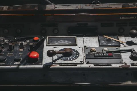 Control knob of an old abandoned train Foto stock