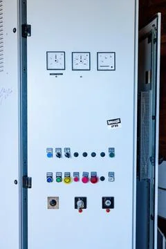 Control panel with analog gauges and switches 库存照片