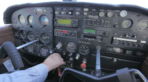Control Panel of a Cessna Видео 2553528