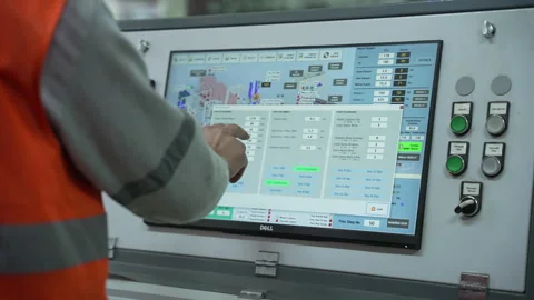 A control panel in an industrial production facility Video stock 317915355