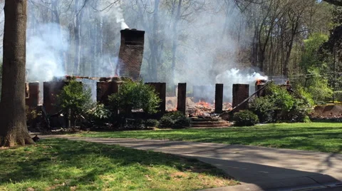 Controlled house burning Video stock 66903610
