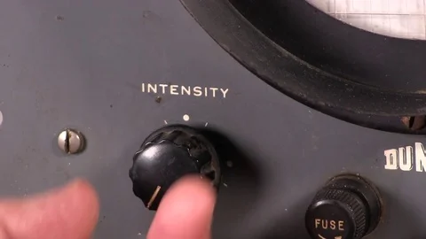 Controlling intensity Vidéo 84001927