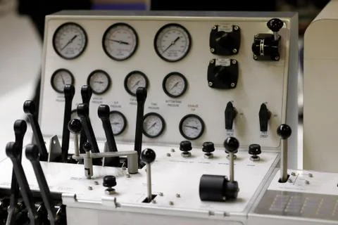 Controls at operation desk of a drilling rig Foto stock
