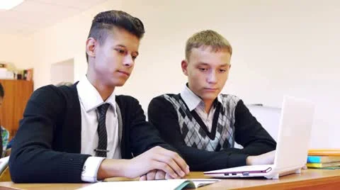 Conversation in the classroom Stock Footage 11912656