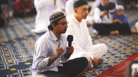 Convert to Islam Video stock 102939503