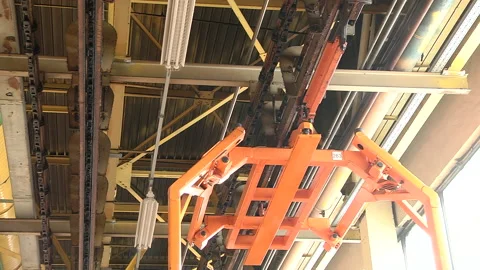 Conveyor line at car factory Stock-Footage 160361653