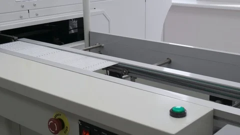 Conveyor movement 库存影片 128032379