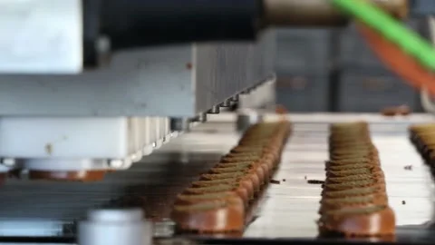 Conveyor for the production of cookies static plan large Stockbeeldmateriaal 159751032