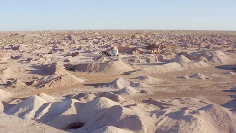 Coober Pedy Opal Fields Stock Footage 127214988