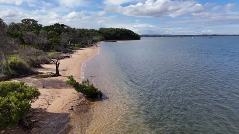 Coochiemudlo Beach Hover 3 Stock Footage 291824171