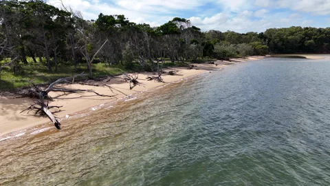 Coochiemudlo Beach Hover 4 Stock Footage 291834353