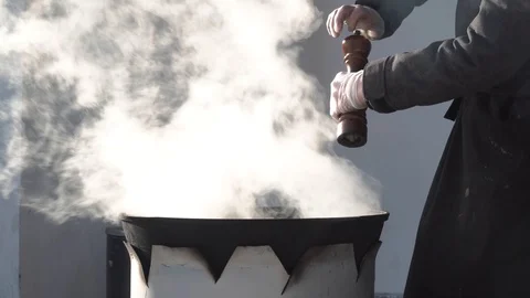 The cook adds spices to a boiling pot 스톡 동영상 87475658