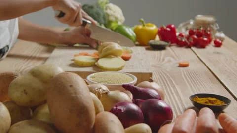 The Cook Cuts Pepper Video stock 204998660