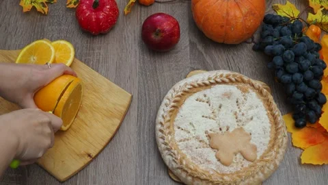 Cook a dinner chicken oranges.  Roasted Turkey. Thanksgiving, Christmas dinner. 스톡 동영상 257590365