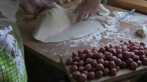 Cook dumplings,wrap the meat Video stock 10768150