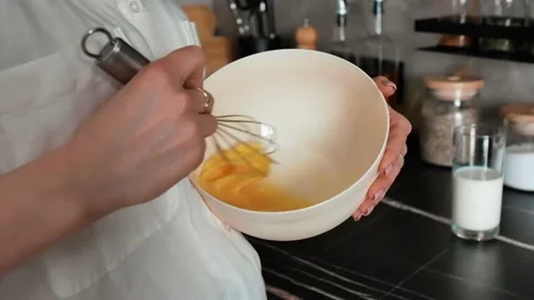 Cook Video stock 193635843