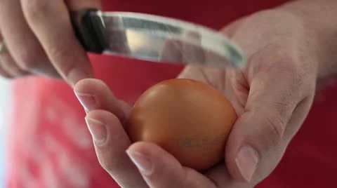 Cook fried eggs Stockbeeldmateriaal 10885499