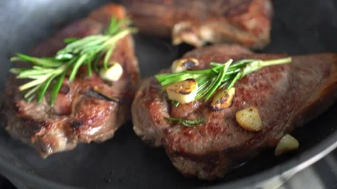 Cooked beef steak. Close-up. Video stock 345105236
