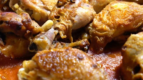 Cooked chicken is waiting to be served Stock Footage 99251350