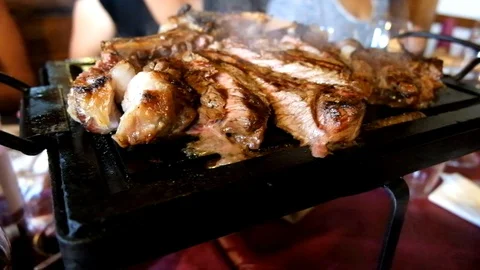 Cooked peace of meat Stockbeeldmateriaal 101652244